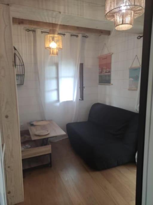 Joli T2 Bas De Chalet Plage De Gruissan Exterior photo